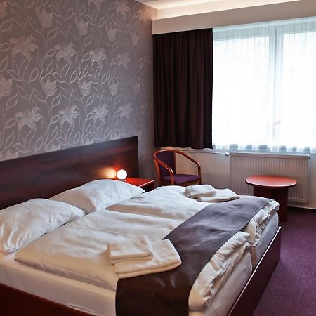 Hotel Vir Room photo